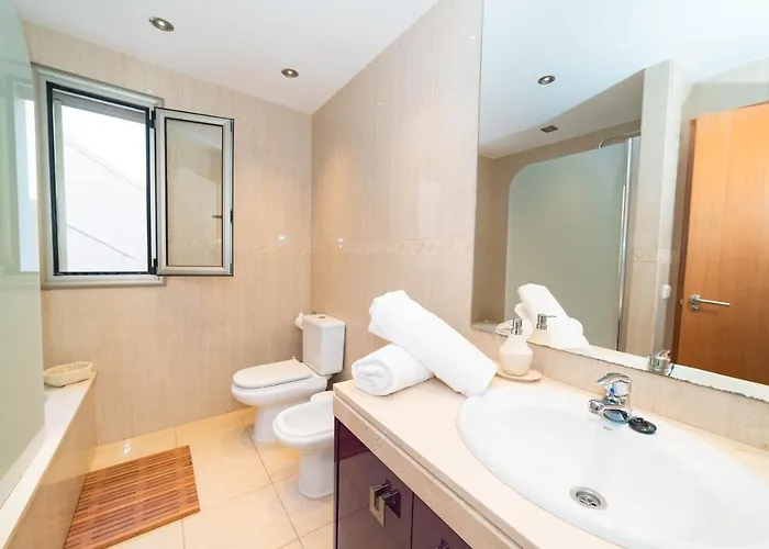 Vila Luxury Vista De Mar *